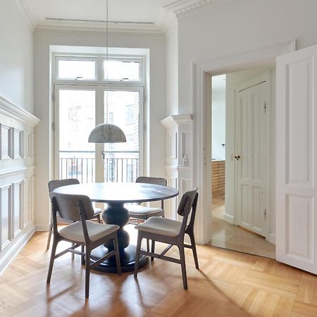 Spacious 3 Bedroom Manor Flat Next To Tivoli Kodaň Exteriér fotografie